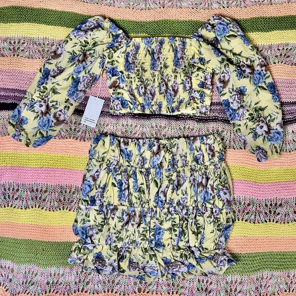 Floral Off-Shoulder sheer long sleeve crop top and mini skirt set Size L